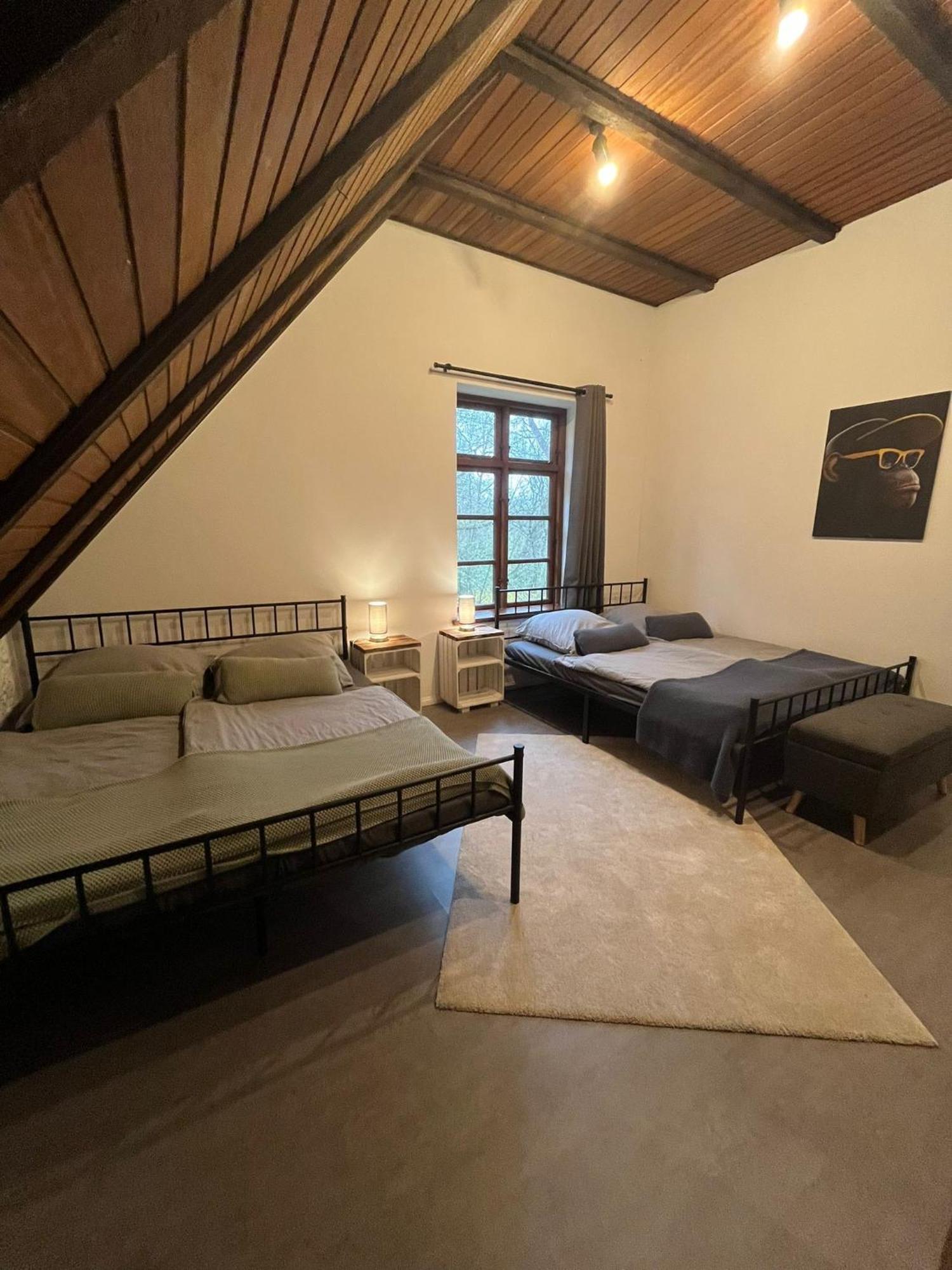 Ruhe unter Reet - Haus mit Sauna&Kamin im Grünen Gnarrenburg Exterior foto